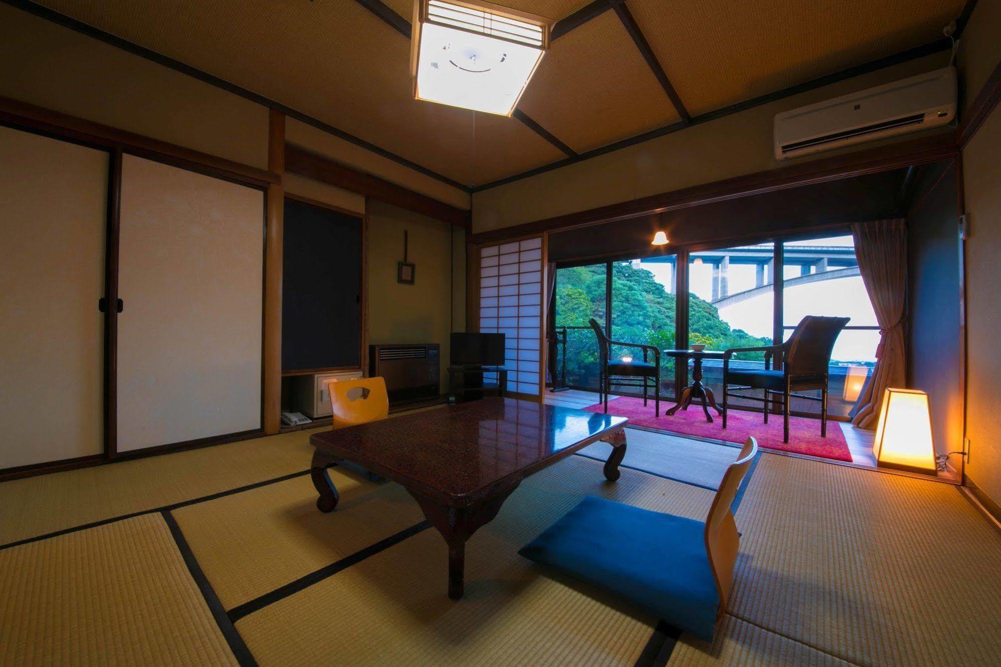 Hotel Okamotoya Beppu Zewnętrze zdjęcie