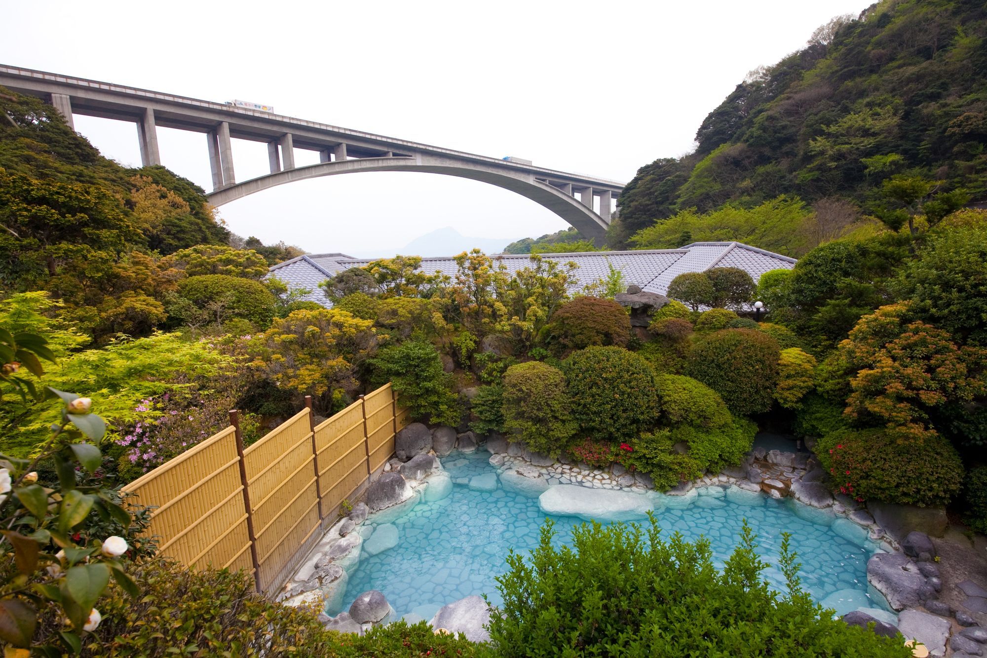 Hotel Okamotoya Beppu Zewnętrze zdjęcie